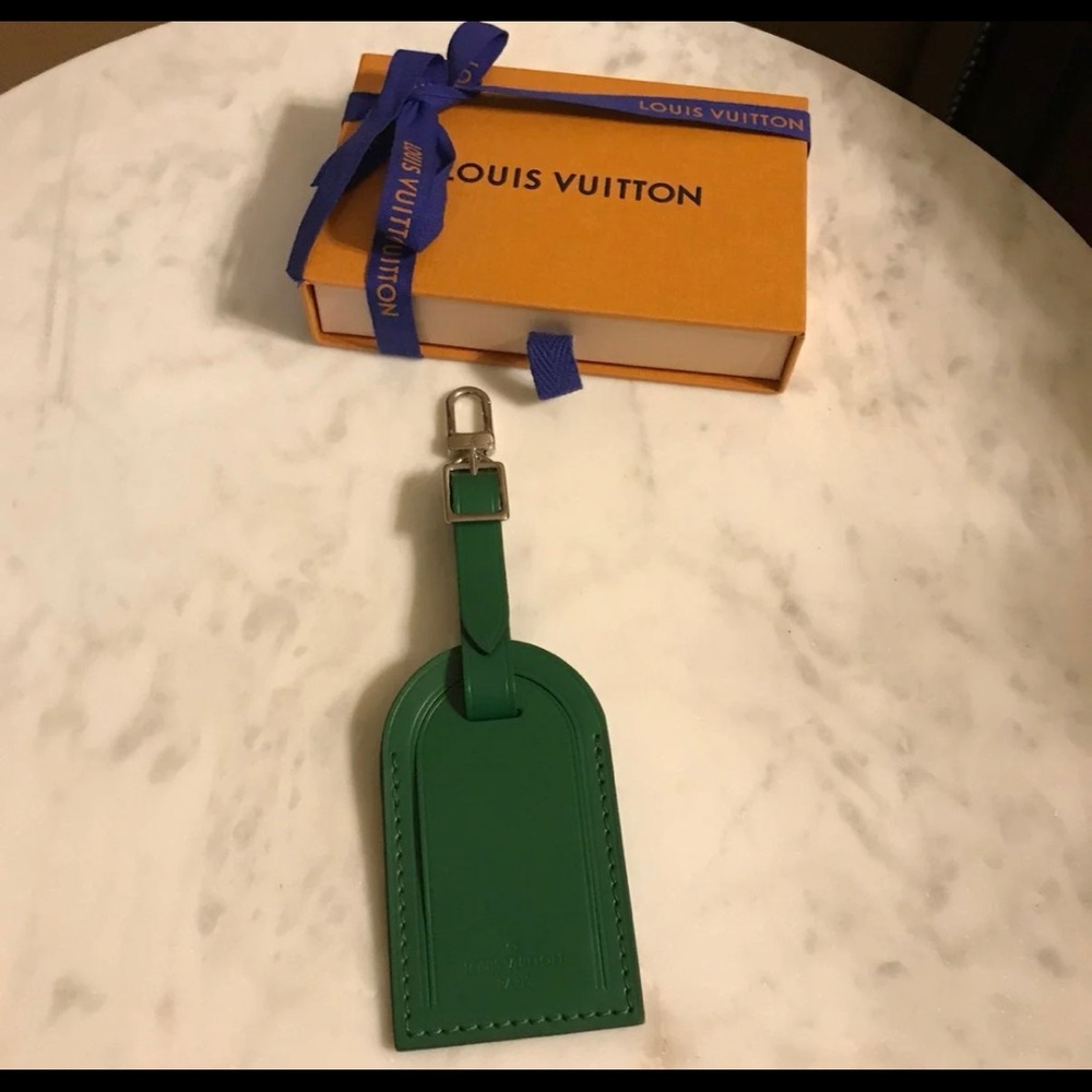 Louis Vuitton luggage tag